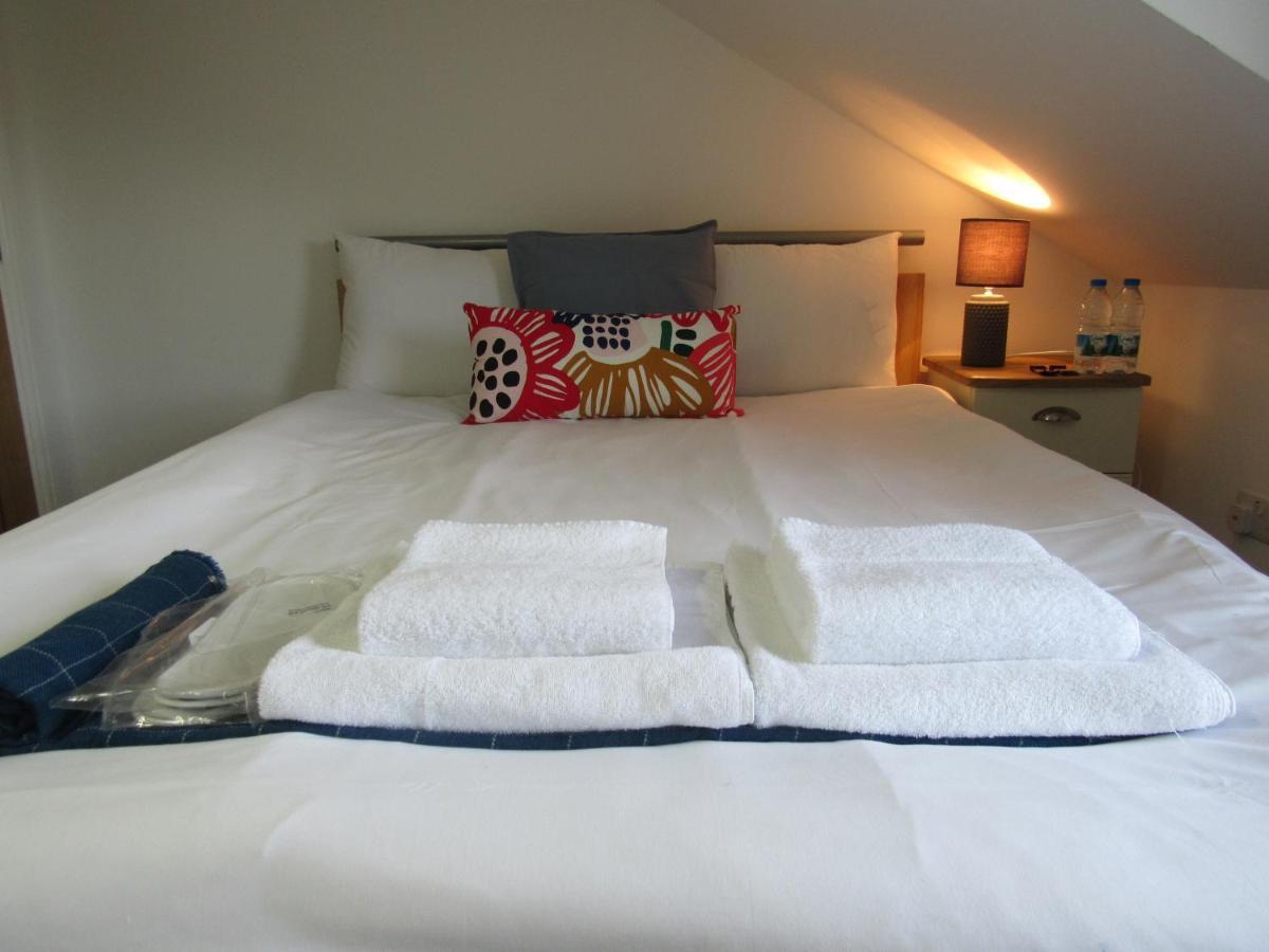 The Tas Suites - Tas Accommodations Cambridge  Ngoại thất bức ảnh